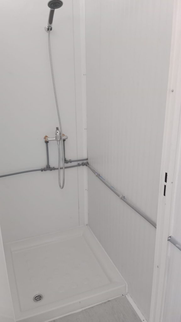 módulos de ducha, baños portátiles 